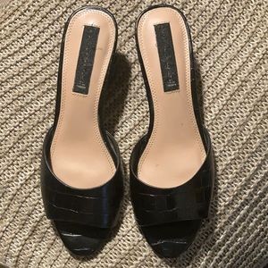 Steve Madden Black Crocodile Open Toe Mules